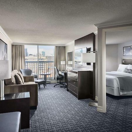 Best Western Plus Ottawa Downtown Suites Dış mekan fotoğraf