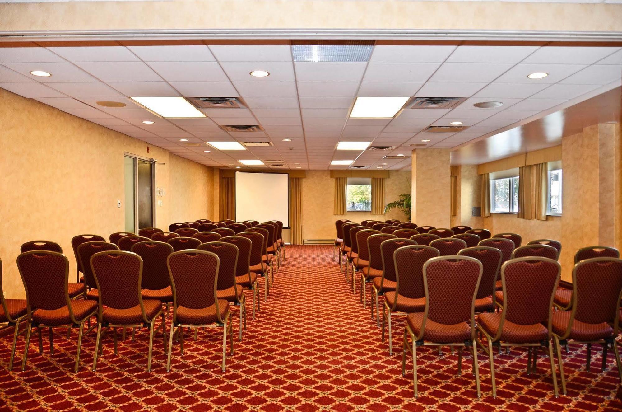 Best Western Plus Ottawa Downtown Suites Dış mekan fotoğraf